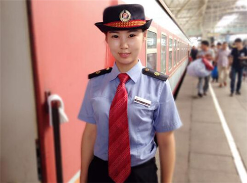 初中毕业读什么学校？兰州高铁专业学校哪个好？