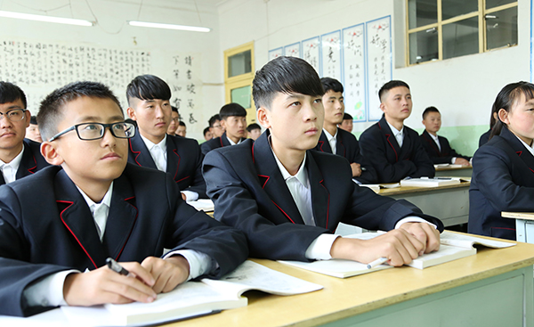 甘肃兰州中专学校对学生要求严格吗
