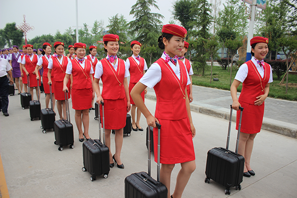 300余名畢業生順利就業至北京地鐵安檢崗位